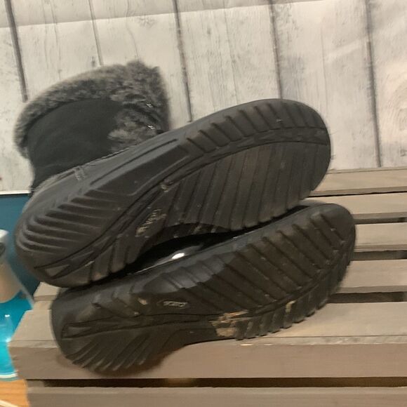 Sporto Millie Black Suede Lace-up Winter Snow Boot Size 11W. - Picture 6 of 6